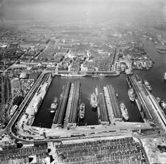 Prince's Dock, Glasgow.  Oblique aerial photograph taken facing west.