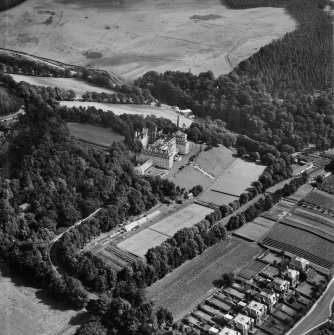 Hydropathic Hotel, Innerleithen Road, Peebles.  Oblique aerial photograph taken facing east.