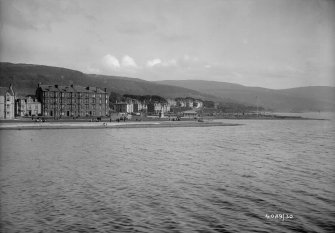 General view of West end of Largs.