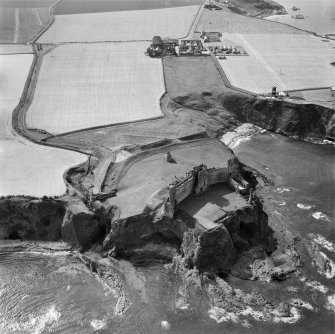 Tantallon Castle, North Berwick.  Oblique aerial photograph taken facing west.