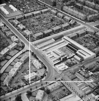 Dundee, general view, showing Lawside Engineering and Foundry Co. Ltd., Loon's Road and Campbell Street.  Oblique aerial photograph taken facing south.  This image has been produced from a crop marked negative.