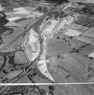 Stewarts and Lloyds Ltd. Clydesdale Steel and Tube Works, Clydesdale Street and Colville Park Golf Course, Clydesdale.  Oblique aerial photograph taken facing north.  This image has been produced from a crop marked negative.
