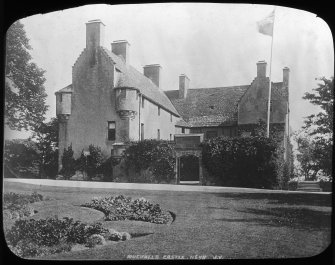 General view of exterior.
Insc: ' Muchalls Castle. 11698   J.V.'