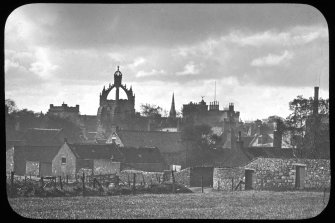 Aberdeen, King's College.
General elevated view of King's College with surrounding buildings in foreground.