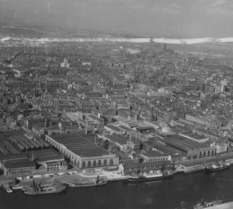 Glasgow, general view, showing Harland and Wolff Diesel Engine Works, Lancefield Street and Lancefield Quay.  Oblique aerial photograph taken facing north-east.  This image has been produced from a print.