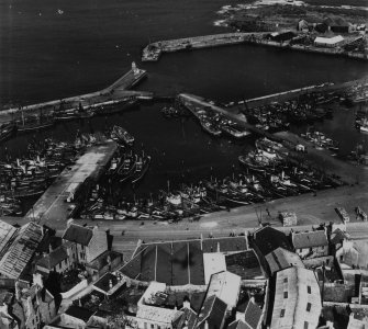 Port Henry Harbour, Peterhead.  Oblique aerial photograph taken facing north-east.  This image has been produced from a print.