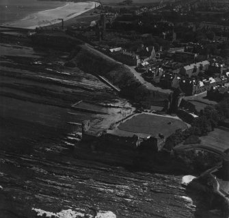 St Andrews, general view, showing St Andrews Castle and Cathedral.  Oblique aerial photograph taken facing south.  This image has been produced from a print.