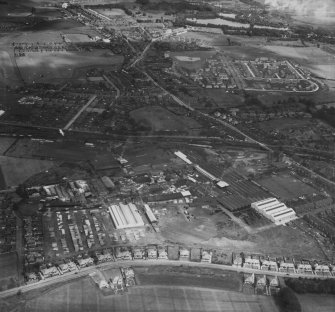 Larbert, general view, showing Jones and Campbell Ltd. Torwood Foundry, Foundry Loan and Main Street.  Oblique aerial photograph taken facing east.  This image has been produced from a print.