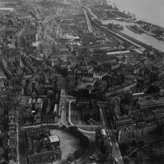 Dundee, general view, showing Dundee Museum and Art Gallery, Albert Sqaure and Camperdown Dock.  Oblique aerial photograph taken facing east.  This image has been produced from a print.