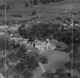 Craigflower School, Low Causeway, Torryburn.  Oblique aerial photograph taken facing north.  This image has been produced from a crop marked print.