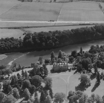 Milne Graden, Coldstream.  Oblique aerial photograph taken facing south-east.  This image has been produced from a print.