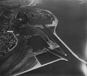 Methil Docks.  Oblique aerial photograph taken facing north-east.  This image has been produced from a marked print.