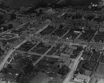 Keith, general view, showing Land Street and Union Street.  Oblique aerial photograph taken facing east.  This image has been produced from a print.