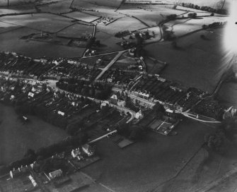 Wigtown, general view, showing The Square and Harbour Road.  Oblique aerial photograph taken facing north-west.  This image has been produced from a print.