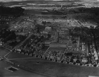 Dundee, general view, showing Seafield Works, Taylor's Lane and Blackness Avenue.  Oblique aerial photograph taken facing north.  This image has been produced from a print.