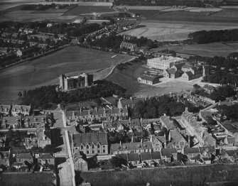 Water Tower, Keptie Hill and Angus College, Keptie Road, Arbroath.  Oblique aerial photograph taken facing north-west.  This image has been produced from a print. 
