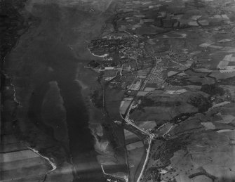 River Clyde and Dumbarton, general view.  Oblique aerial photograph taken facing west.  This image has been produced from a print.