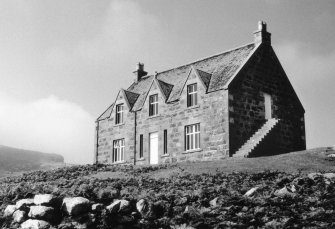 View of chapel house from SE.