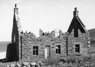 View of chapel house from N.