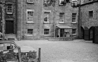 View of Cockenzie House from N.