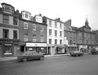 View of nos. 92, 94 High Street from SE.