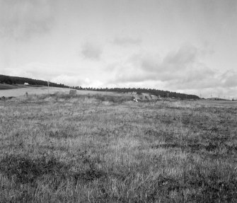 Lagyie, chambered cairn.