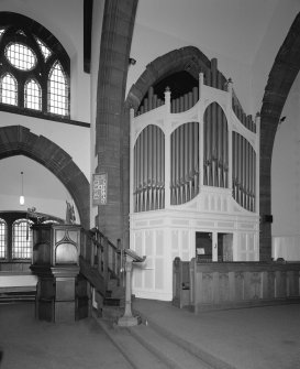 Interior. Detail of pulpit and organ