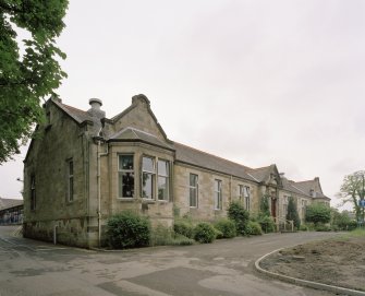 I.P.C.U. Building. View from NW