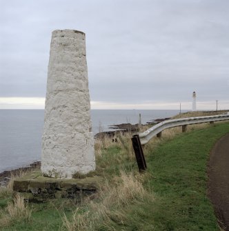 View from WSW with East beacon and Lighthouse in background.