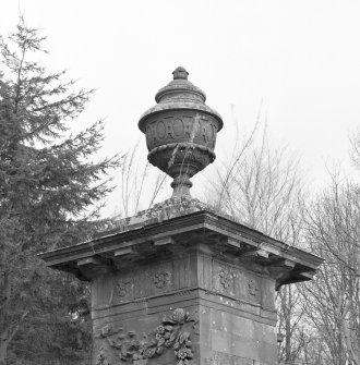 Detail of lidded urn on top of gate pier