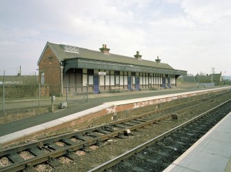 View of S-bound platform, offices and awning from NW