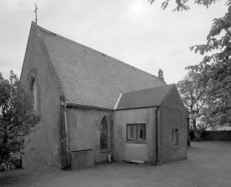 View from NE showing vestry and E end