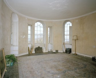 Interior. 1st floor View of bow ended library from SSE