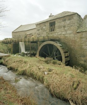 Detailed view from W of water wheel