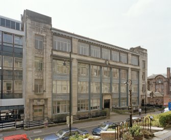 View of 1927 building from NNE
