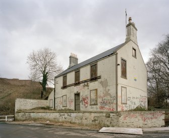 View from SW of front and S gable of cottage