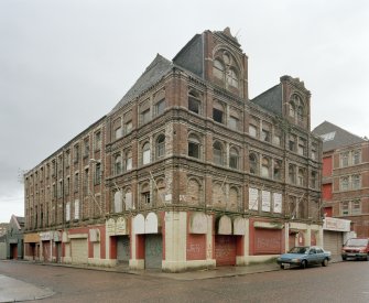 View from SW of the the block occupying 15-25 Gibson Street (left) and 71-73 Moncur Street (right)