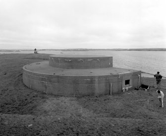 Elevated view of N emplacement from SSW