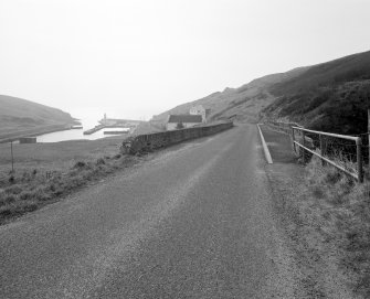 Lybster, Harbour Road, Bridge
View of bridge roadway from N