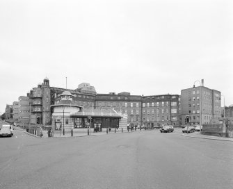 General view of SE entrance block from SE