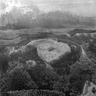 Oblique aerial view of Moredun fort from the north. 
