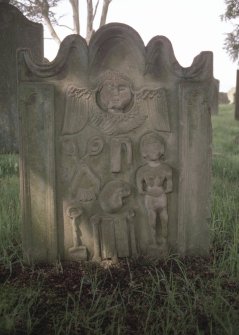 View of headstone to Robert Miller d. 1772, Dalgarnock Church.