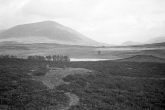 View from SSW: cairn at Loch Moraig, Glen Clune.