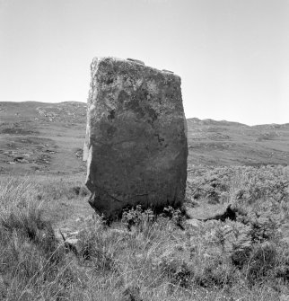 An Fan Uisken, standing stone.