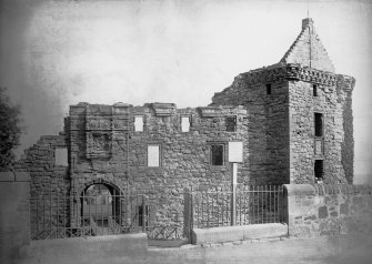 Entrance front of St Andrews Castle.