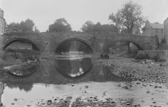 General view of Canongate Bridge, Jedburgh.