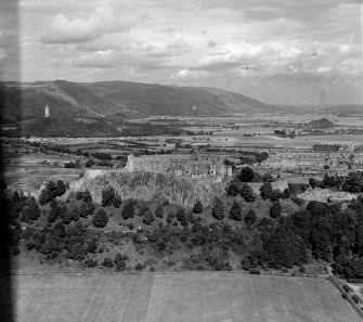 General View Stirling, Stirlingshire, Scotland. Oblique aerial photograph taken facing North/East. 