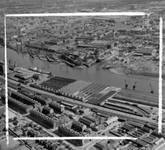 The Clyde from over Partick looking to Govan Govan, Lanarkshire, Scotland. Oblique aerial photograph taken facing South/West. This image was marked by AeroPictorial Ltd for photo editing.