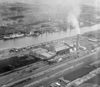 Braehead Generating Station Renfrew, Lanarkshire, Scotland. Oblique aerial photograph taken facing North/East. 