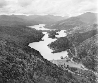 Glen Affric, Loch Beinn a Mheadhoin Kilmorack, Inverness-Shire, Scotland. Oblique aerial photograph taken facing West. 